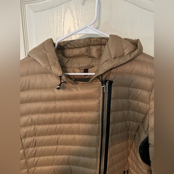 🎉 Host Pick 🎉 Rudsak Tan Puffer Jacket - Picture 2 of 10